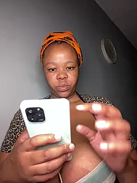 Snapshot of Mandy-101 chatting on February 2026 04:29:01 AM Mandy-101 online show from February 2026 04:29:01 AM