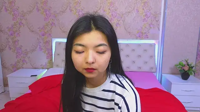 Shy Kira online show from January 2025 12:36:01 PM