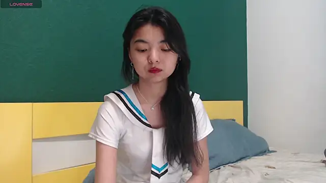 Snapshot of Shy_Kira chatting on April 2026 08:50:01 AM Shy Kira online show from April 2026 08:50:01 AM
