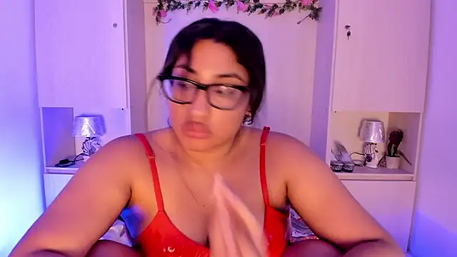 Snapshot of CANDYGABYY chatting on May 2026 01:57:16 AM CANDYGABYY online show from May 2026 01:57:16 AM
