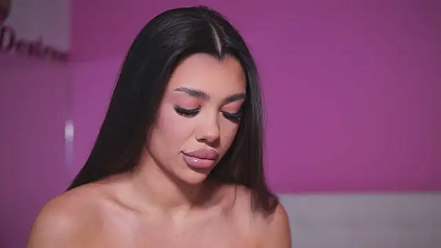 NatyDesiree online show from March 2025 05:09:01 AM