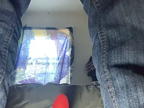 pantslesstraveler plt online show from September 2025 09:40:02 PM