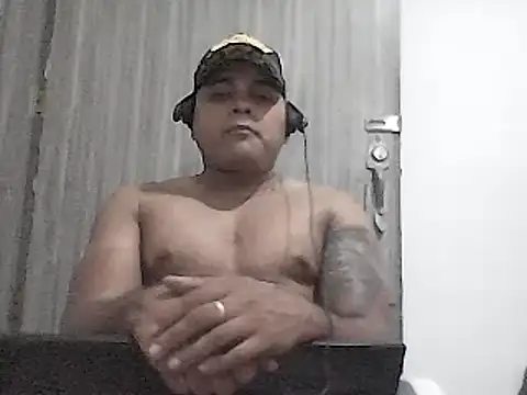 SaucyAffair0 online show from March 2025 01:31:02 AM