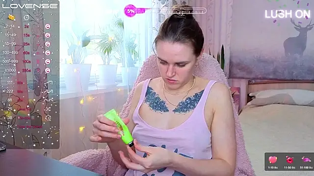 Bella  Swoon online show from April 2026 06:19:02 AM