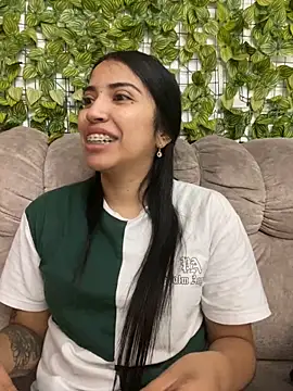 Snapshot of SaritaHot_69 chatting on January 2025 04:13:01 PM SaritaHot 69 online show from January 2025 04:13:01 PM