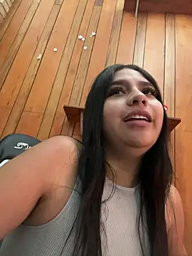 Snapshot of SaritaHot_69 chatting on March 2025 02:53:02 PM SaritaHot 69 online show from March 2025 02:53:02 PM