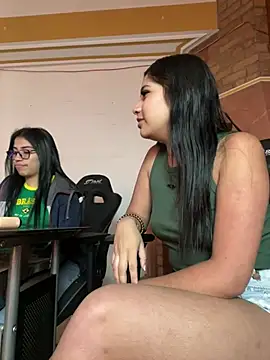 Snapshot of SaritaHot_69 chatting on March 2025 03:39:01 PM SaritaHot 69 online show from March 2025 03:39:01 PM