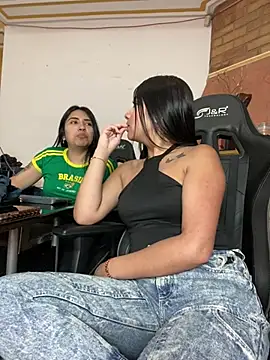 Snapshot of SaritaHot_69 chatting on March 2025 03:58:02 PM SaritaHot 69 online show from March 2025 03:58:02 PM