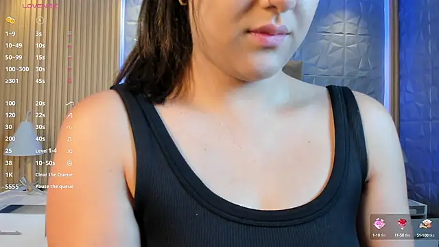 paulina sweett  online show from September 2025 12:42:01 PM