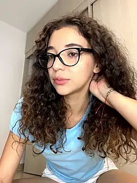 uniquerossie online show from January 2026 08:08:01 AM