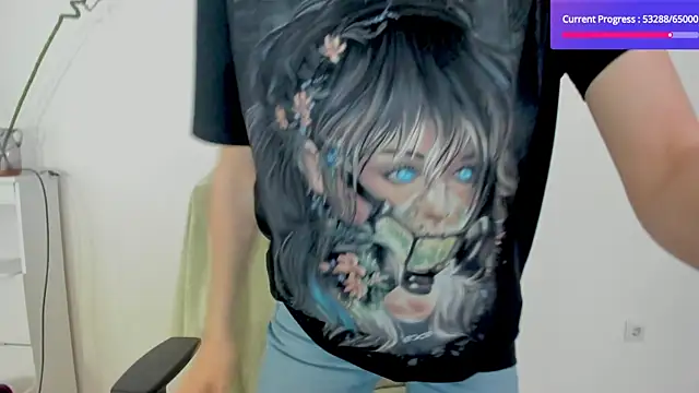 crystalnut online show from October 2025 02:53:01 AM