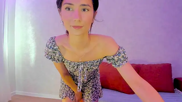 Snapshot of crystalnut chatting on June 2026 02:17:01 AM crystalnut online show from June 2026 02:17:01 AM