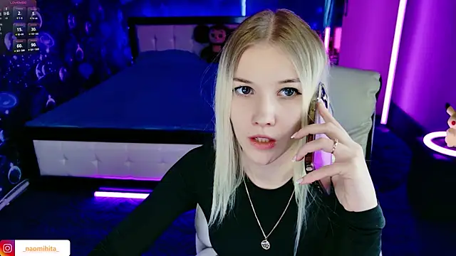 Snapshot of ShhhO_O chatting on April 2026 01:08:02 PM ShhhO O online show from April 2026 01:08:02 PM
