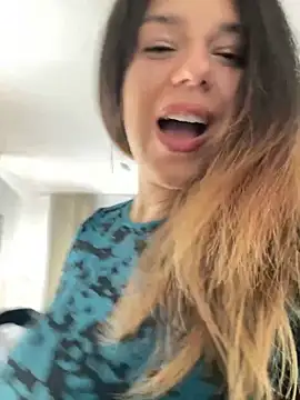 Snapshot of NadiraNoor chatting on February 2026 02:13:01 PM NadiraNoor online show from February 2026 02:13:01 PM