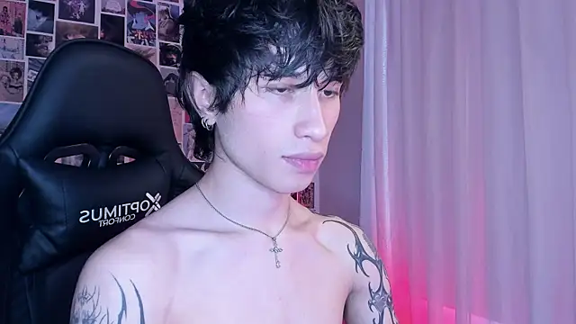 Snapshot of liamelf chatting on January 2025 12:32:02 PM liamelf online show from January 2025 12:32:02 PM