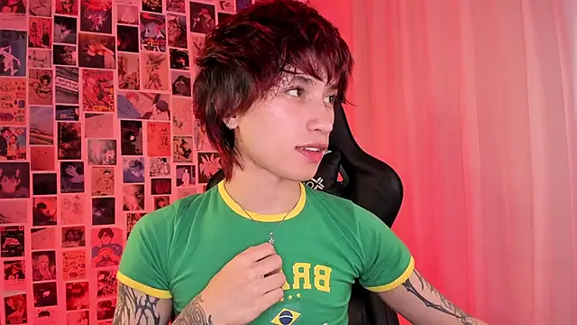 Snapshot of liamelf chatting on February 2026 06:34:01 AM liamelf online show from February 2026 06:34:01 AM