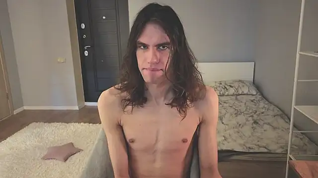 mollymila online show from April 2026 11:00:01 AM