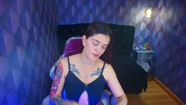 Snapshot of LiaHarryis chatting on July 2026 04:33:02 PM LiaHarryis online show from July 2026 04:33:02 PM