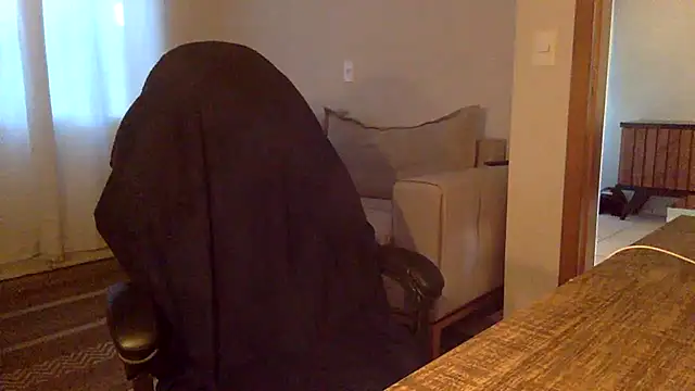 Smoker Ginger online show from March 2026 09:53:02 AM