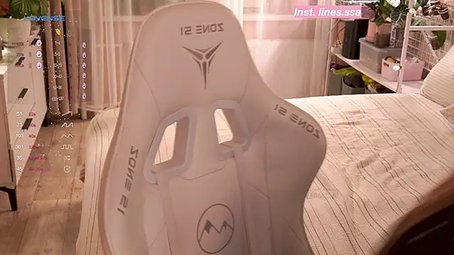 Snapshot of linessssa chatting on January 2025 09:58:02 PM linessssa online show from January 2025 09:58:02 PM