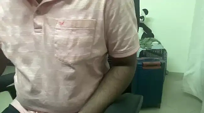 dhruv-sluppy online show from February 2025 01:43:02 PM