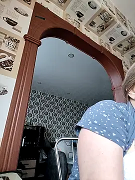 Lady nice cat online show from March 2026 02:39:01 AM