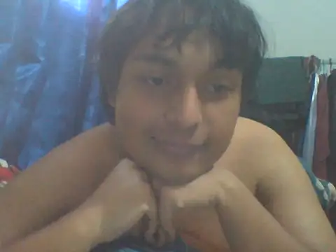 Snapshot of putikemood chatting on August 2026 05:37:01 PM putikemood online show from August 2026 05:37:01 PM