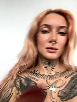 Snapshot of Stella-Kink chatting on November 2025 11:54:01 AM Stella-Kink online show from November 2025 11:54:01 AM