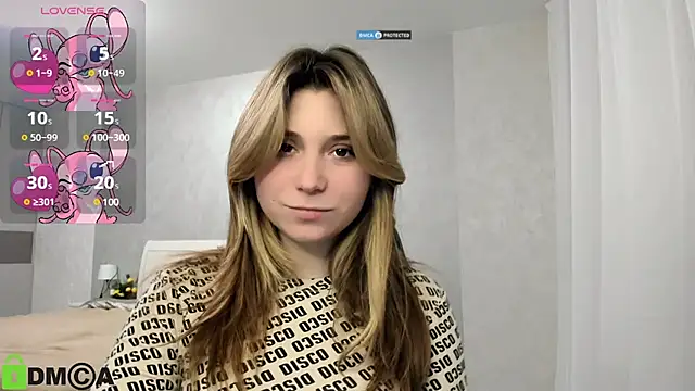 SweetMonicka online show from January 2025 05:11:01 PM