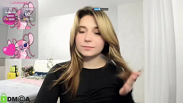 SweetMonicka online show from February 2025 07:04:01 PM