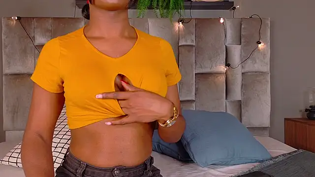 nahomi campbell online show from December 2025 07:42:02 PM