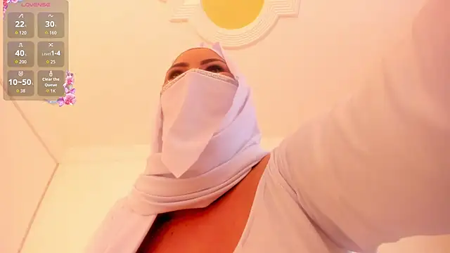 Snapshot of Amina_hafsa chatting on January 2026 07:18:01 PM Amina hafsa online show from January 2026 07:18:01 PM