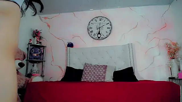 maria camilacms online show from April 2026 09:39:33 PM