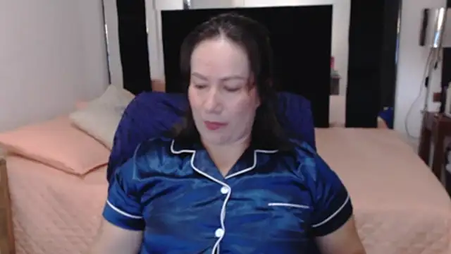 Snapshot of CATRINA-83 chatting on June 2026 01:04:01 PM CATRINA-83 online show from June 2026 01:04:01 PM