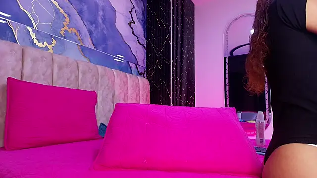 Snapshot of arl_chloee chatting on July 2026 03:12:01 AM arl chloee online show from July 2026 03:12:01 AM