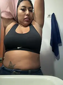 Snapshot of emmyjhonson07 chatting on April 2026 11:23:02 AM emmyjhonson07 online show from April 2026 11:23:02 AM
