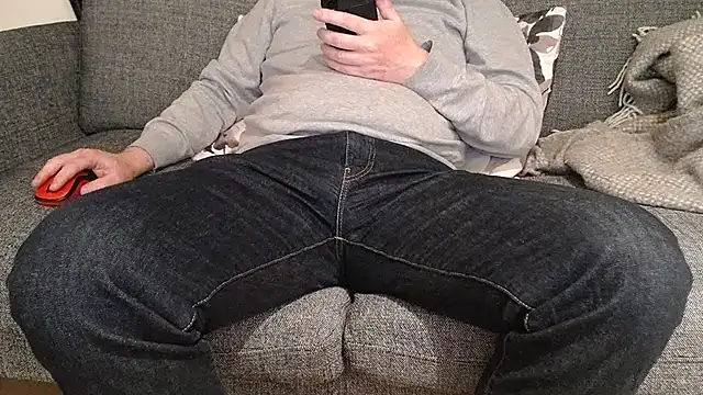 Just-For-You-All online show from January 2025 10:15:02 PM