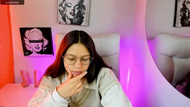 SamanthaRoldaan online show from March 2026 03:07:02 PM