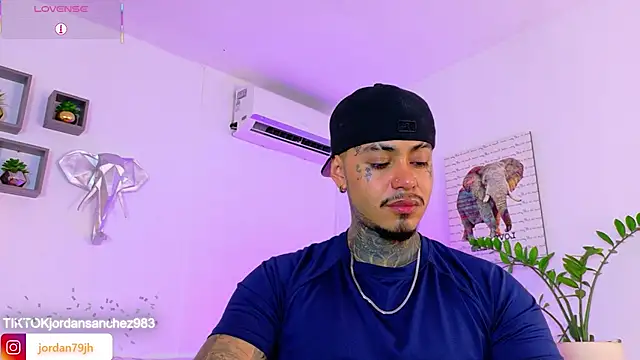 Snapshot of JordanSmiith_ chatting on May 2026 09:00:01 PM JordanSmiith online show from May 2026 09:00:01 PM