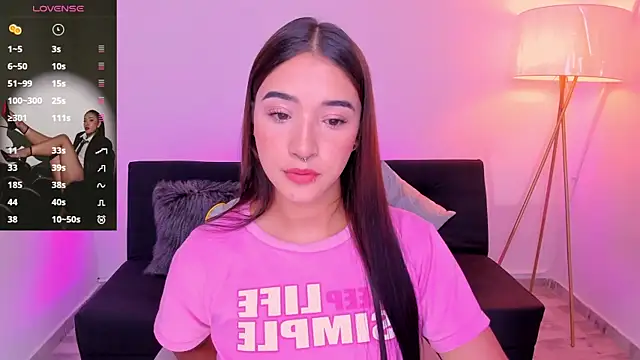 Snapshot of Antonella_Grayy chatting on June 2026 05:50:02 PM Antonella Grayy online show from June 2026 05:50:02 PM