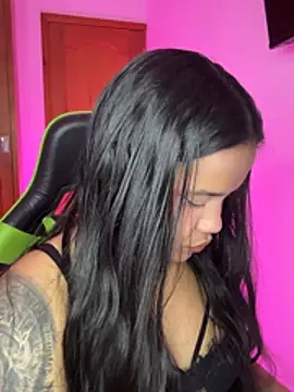 leila 22 online show from March 2026 07:47:01 AM