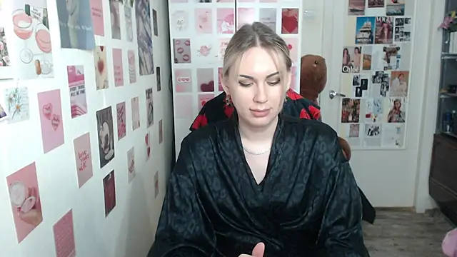 CapriScorpion online show from February 2025 01:37:02 PM