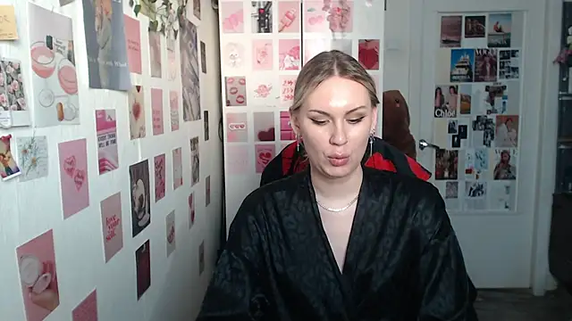 CapriScorpion online show from February 2025 02:23:02 PM