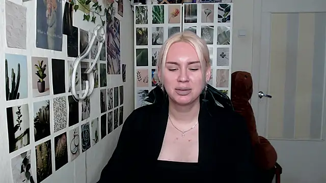 CapriScorpion online show from November 2025 09:50:02 AM