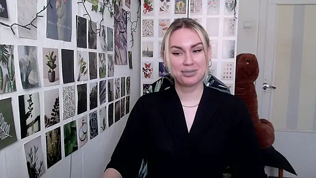 Snapshot of CapriScorpion chatting on February 2026 10:55:01 AM CapriScorpion online show from February 2026 10:55:01 AM