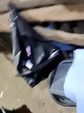 Motylek3 online show from November 2025 06:54:01 PM