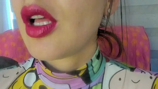 Snapshot of queen_fetish chatting on July 2026 08:44:02 PM queen fetish online show from July 2026 08:44:02 PM