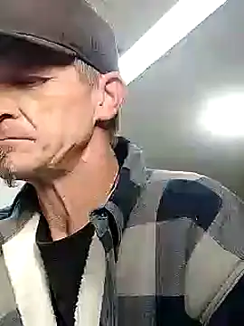 Snapshot of ironwood420 chatting on December 2024 08:37:02 AM ironwood420 online show from December 2024 08:37:02 AM