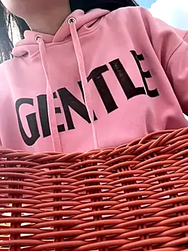 Zhuli11 online show from October 2025 06:39:02 AM