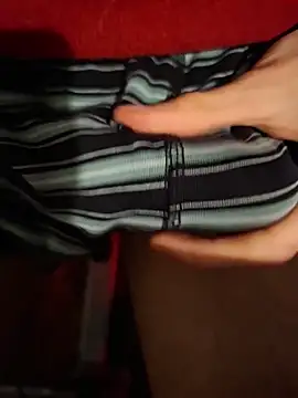 FreezingTie850 online show from April 2026 09:12:02 PM